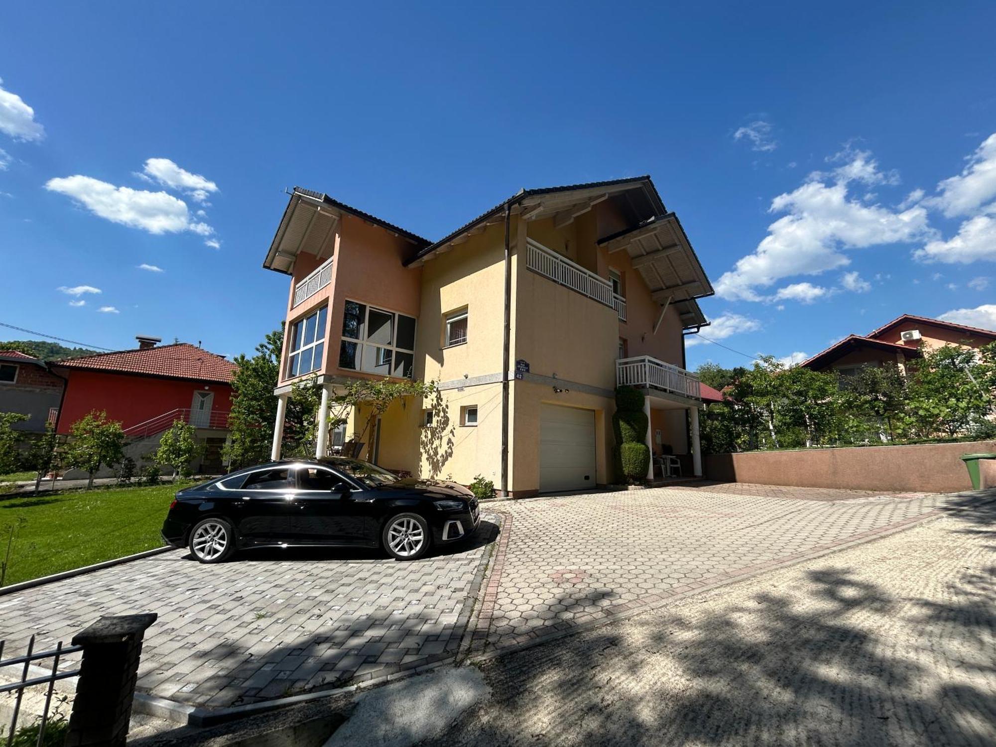 Apartman D&D Jajce Luaran gambar